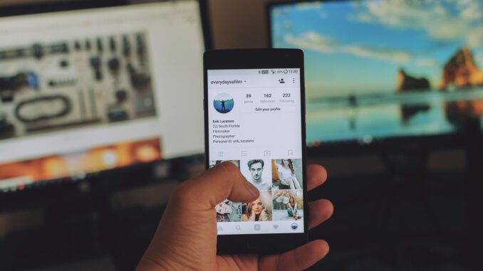Comment utiliser les réseaux sociaux pour se faire connaître en tant que thérapeute découvrez les tendances et stratégies incontournables des réseaux sociaux. apprenez à maximiser votre présence en ligne, à engager votre audience et à développer votre marque grâce aux outils et techniques des médias sociaux.