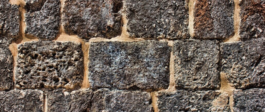 revêtez vos murs avec des plaquettes en pierre naturelle, offrant beauté et durabilité. transformez votre intérieur ou extérieur avec des matériaux authentiques, créant une atmosphère chaleureuse et intemporelle.