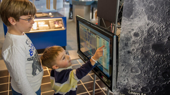 Information active et interactive