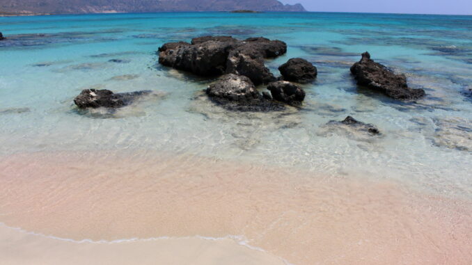 Comment choisir entre Crète et Cyclades ? Guide comparatif